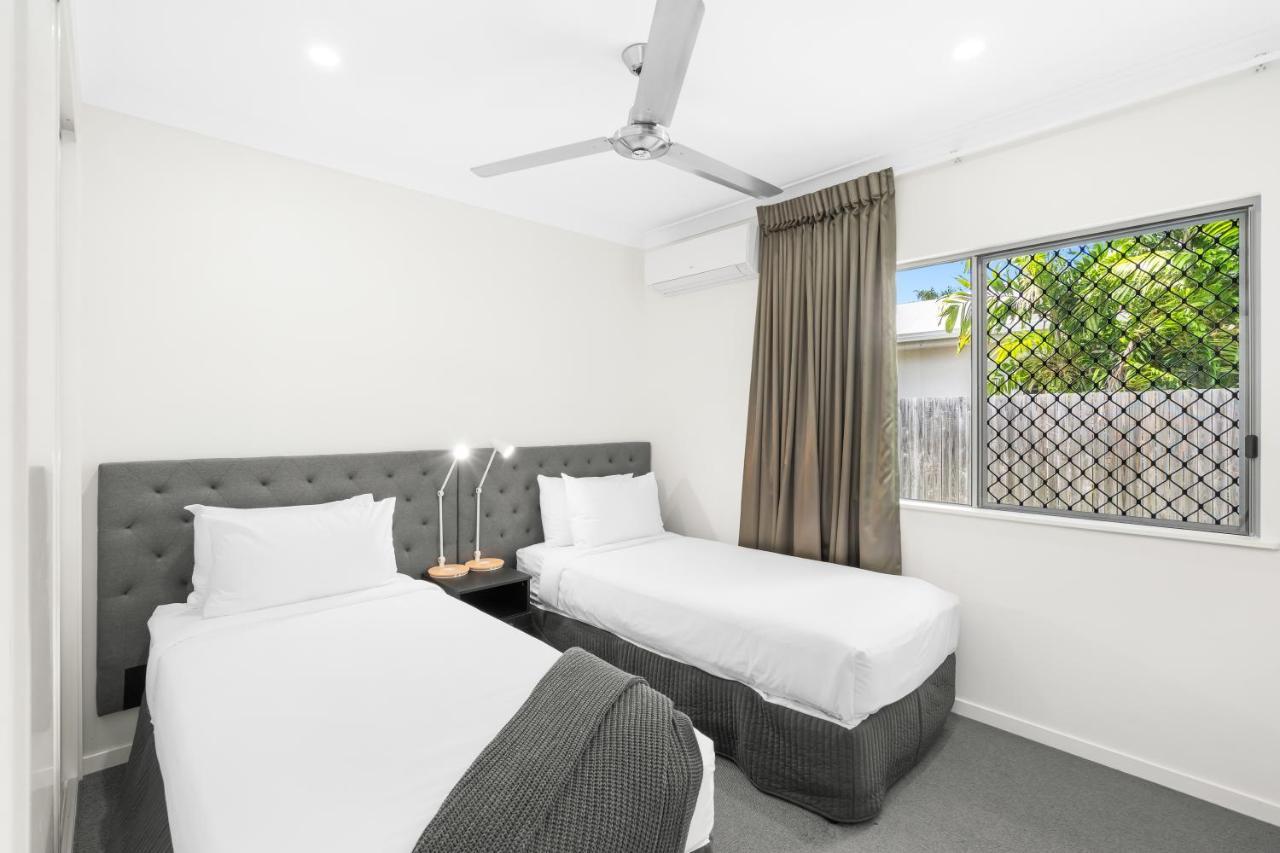 Blue Lagoon Villas ทรินิตีบีช ภายนอก รูปภาพ
